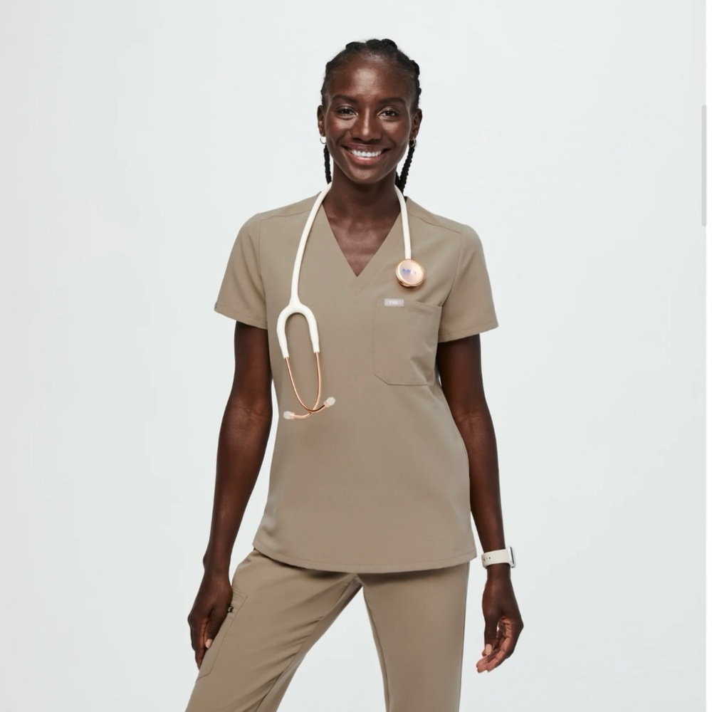 FIGS Catarina Latte One-Pocket Scrub Top in Medium